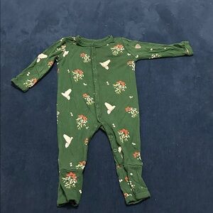 Kyte BABY Green Floral Footed Pajamas